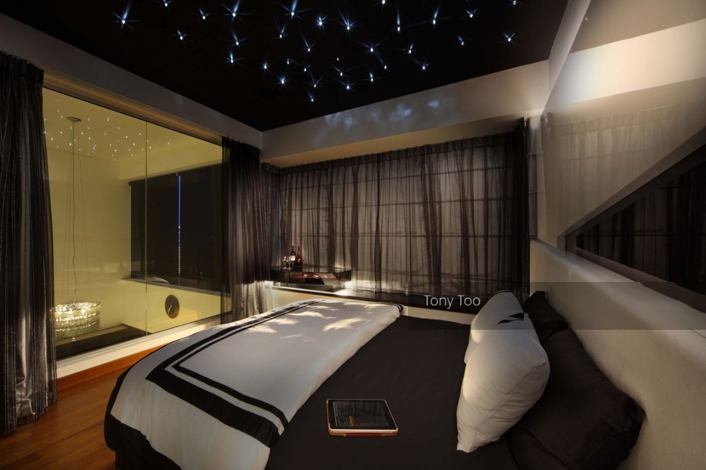 Strata thumbnail photo